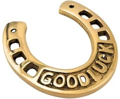 Mirtop Žalvarinė pasaga 7 cm „Good Luck“ – laimės talismanas namams