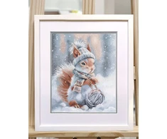 Oven Kryželiu siuvinėjimo rinkinys „Pūkuota voveraitė“ 23×29 cm, 16 ct, 16 spalvų