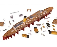 Revell 3D dėlionė RMS Titanic su LED apšvietimu, 266 detalių, 10+