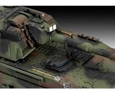 Revell Panzerhaubitze 2000 1/72 dovanų rinkinys su dažais ir klijais