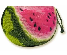 RIOLIS – Create It Yourself – Siuvinėjimo rinkinys „Adatinė - arbūzas“ 866 (9x5x3 cm)