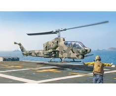 Surenkamas sraigtasparnio modelis Italeri AH-1T Sea Cobra 1/48 90835