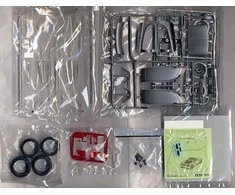 Tamiya Porsche Carrera GT 1/24 plastikinis modelis 24275