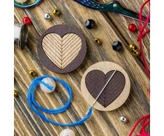 Wonderland Crafts Magnetinis dvipusis adatų laikiklis siuvinėjimui, su neodimio magnetais