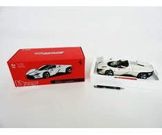 *BBURAGO metal. 1:18, Ferrari Daytona SP Baltas