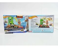 Transporto žaislų komplektas Hot Wheels City Fuel Station