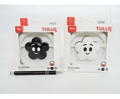 AM Tullo TULLO 155 Barškutis juodai balta gėlė