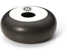 Bazaar Dubuo, The Merapi Donut, 15.5x15.5x6.5 cm, ruda