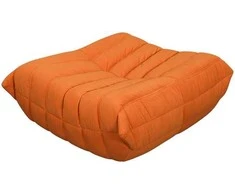 Pufas, Nua, Oranžinė
