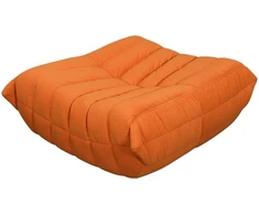 Pufas, Nua, Oranžinė