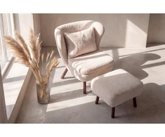 Sofa Venture Design Fotelis Ryxö su pakoja, baltas poliesteris-buklė, rudos medinės kojos