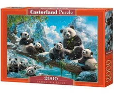 Castorland Panda 2000 dalių dėlionė C-201013-2 Žiemos linksmybės