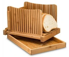 Bambuko duonos pjaustytuvas su trupinių lekste