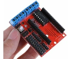 L293D variklio valdiklis, skirtas ESP8266 „WiFi ESP12E LUA“ - raudona