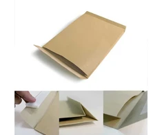 Vokas B4, 250x353mm, su nuplėšiama juostele, sutvirtintu dugnu, 40mm praplatėjimas, rudos spalvos