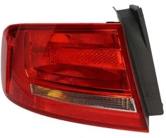 Galinis žibintas TYC Audi A4 B8 Sedanas 2007-2015