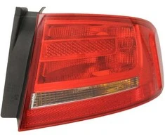 Galinis žibintas TYC Audi A4 B8 Sedanas 2007-2015