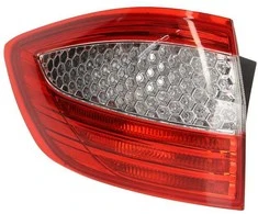 Galinis žibintas TYC Ford Mondeo Mk4 Universalas 2007-2015