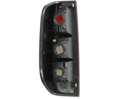 Galinis žibintas TYC Nissan Navara D40 2004-2021