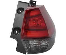 Galinis žibintas TYC Nissan X-Trail T32 2013-