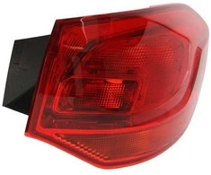 Galinis žibintas TYC Opel Astra J Universalas 2009-2015