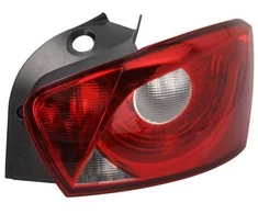 Galinis žibintas TYC Seat Ibiza IV 2008-2017