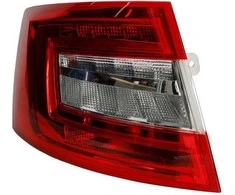 Galinis žibintas TYC Skoda Octavia III Hečbekas 2012-