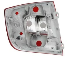Galinis žibintas TYC Skoda Rapid Hečbekas 2012-