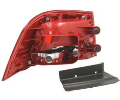 Galinis žibintas TYC VW Passat B7 Universalas 2010-2014