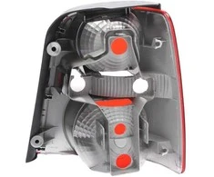 Galinis žibintas TYC VW Touran 2003-2006