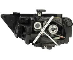 Priekinis žibintas TYC Audi Q3 2011-