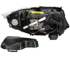 Priekinis žibintas TYC BMW 3 serija E90, E91 2005-2012
