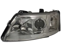 Priekinis žibintas TYC Saab 9-3 2002-