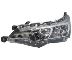 Priekinis žibintas TYC Toyota Corolla E18 2013-