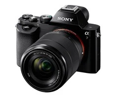 Objektyvas Sony α 7 III + 28-70mm MILC 24,2 MP CMOS 6000 x 4000 pikseliai Juoda