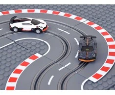 Jokomisiada Bugatti lenktynių trasa su 2 blokais nuotolinio valdymo automobiliais! Labai smagus RC0664