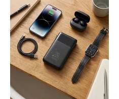 FORCELL F-ENERGY F10K6 daugiafunkcis nešiojamas įkroviklis su įmontuotais C tipo ir „Lightning“ laidais PD QC3.0 3A 22,5W 10000 mAh juodas