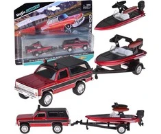 Jokomisiada Maisto Licensed Metal car Chevrolet K5 Blazer + boat 1:64 ZA5964