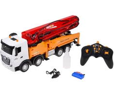 Jokomisiada Remote-Controlled Concrete Pump Truck RC 1:18 with Lights and Sound RC0787