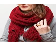 Knitas ŠALIKAS BOUCLE SU KUTAIS 142 220X40CM