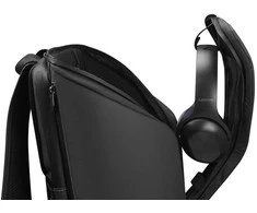 Lenovo | Legion Armored Gaming Backpack GB900 | Tinka iki 16 " | Backpack | Shoulder strap | Atsparus vandeniui | Juodas