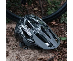 Rockbros LK-99 Kalnų dviratis Helmet with Adjustable Visor and Magnetic Closure 58-62 cm - Juodas