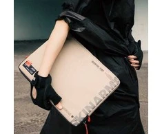 Skinarma Bag Fardel laptop sleeve 14″ ivory