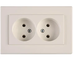 Dvivietis kištukinis lizdas VILMA XP500, baltos spalvos