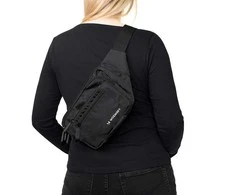 Wozinsky WSB-W1 unisex shoulder bag with adjustable strap, waterproof - juodas