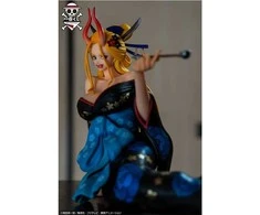 Banpresto One Piece Glitter Juodas Maria Ichibansho figure 15cm