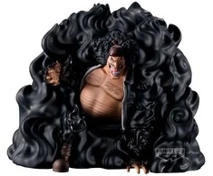 Banpresto One Piece Juodas Hole Marshall D. Teach figure 15cm