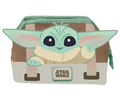 CERDÁ Star Wars The Mandalorian Grogu travel vanity case