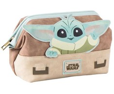 CERDÁ Star Wars The Mandalorian Grogu travel vanity case