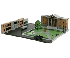 Jada Toys Back To The Future Hill Valley Courthouse Square diorama replica